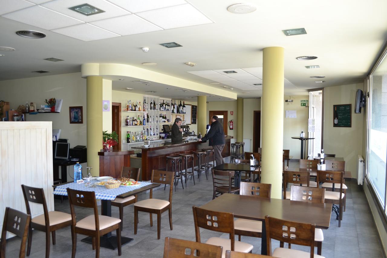 Pension Angelita Tabeaio Bagian luar foto